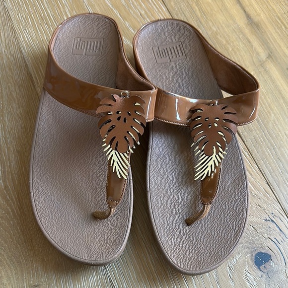 FitFlop Women's Brown Sandals - Picture 2 of 8